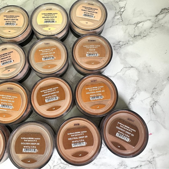 NEW! BareMineral Original Foundation all shades ! - Picture 5 of 17